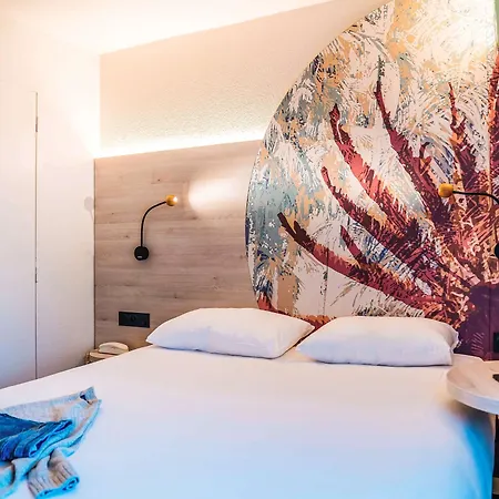 Ibis Styles Antibes Hotel Exterior photo